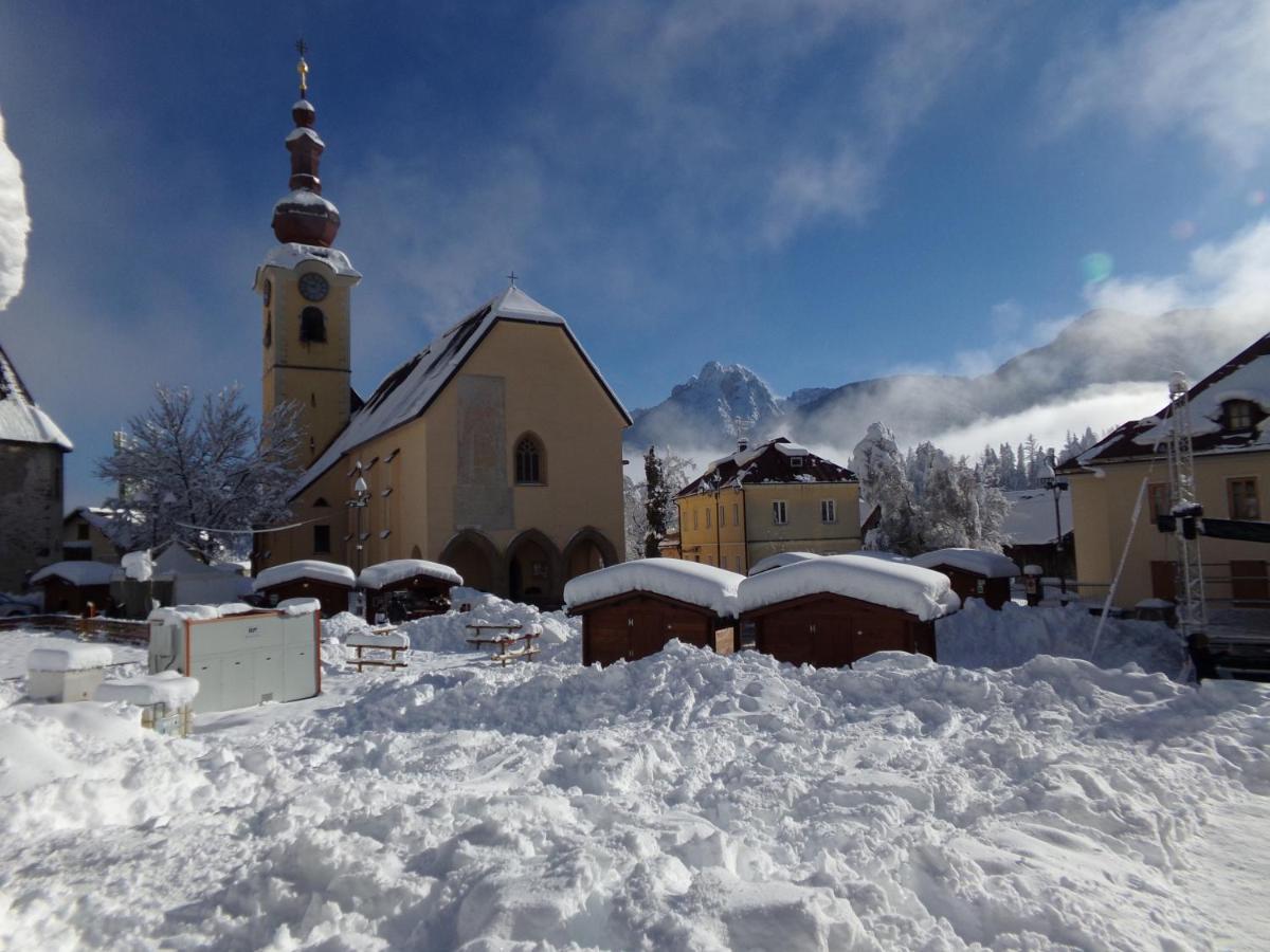 ホテル Fiocco Di Neve タルヴィージオ エクステリア 写真